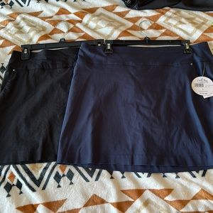 Women’s golf skirt, skort, size large